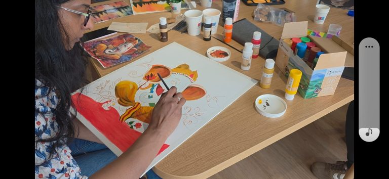 Kids art class at Devi Arts